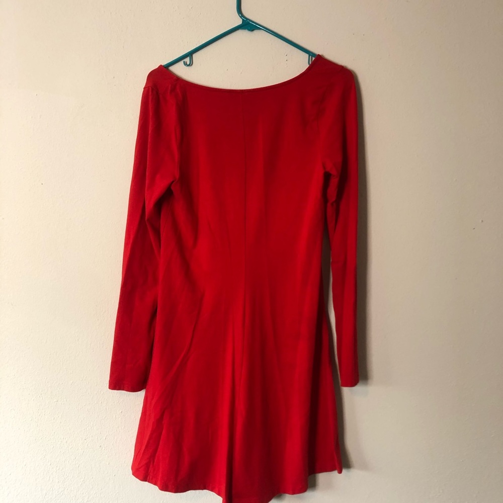 Express dress - Picture 2 of 3